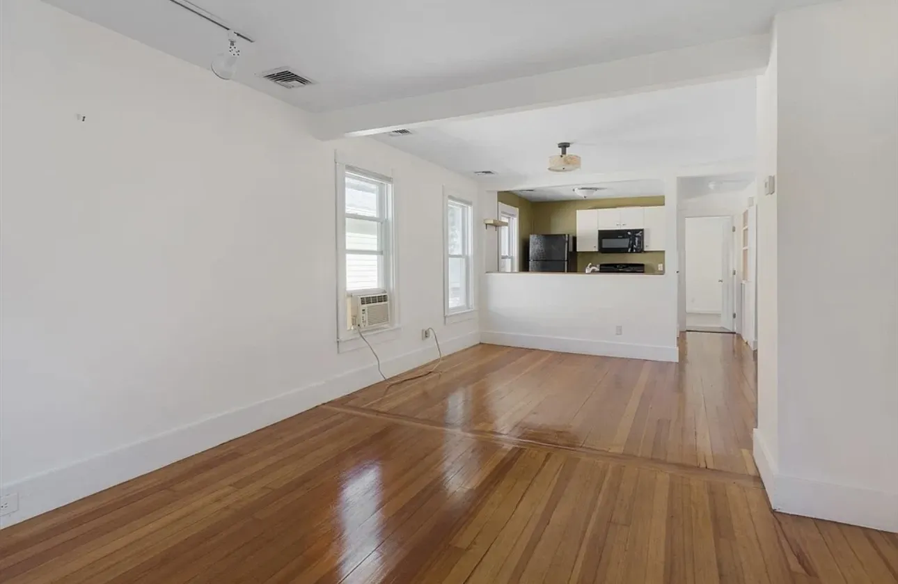 2 bed, 1 bath apartment for rent at 21 Florence St Unit 1, Cambridgeport — photo 4 of 15