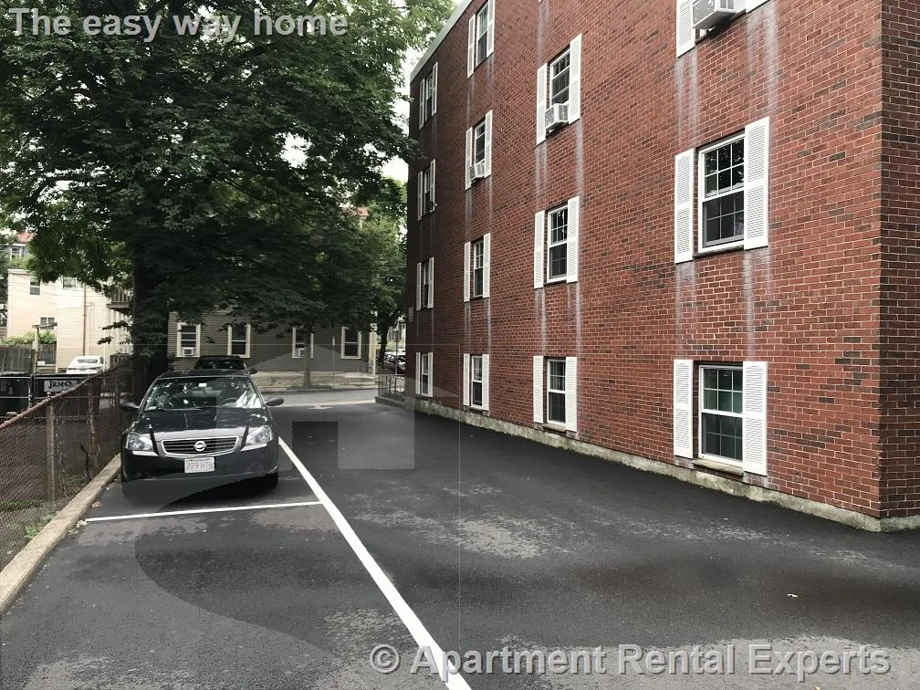 2 bed, 1 bath apartment for rent at 21 Franklin St Unit 8, Sullivan Square — photo 11 of 13