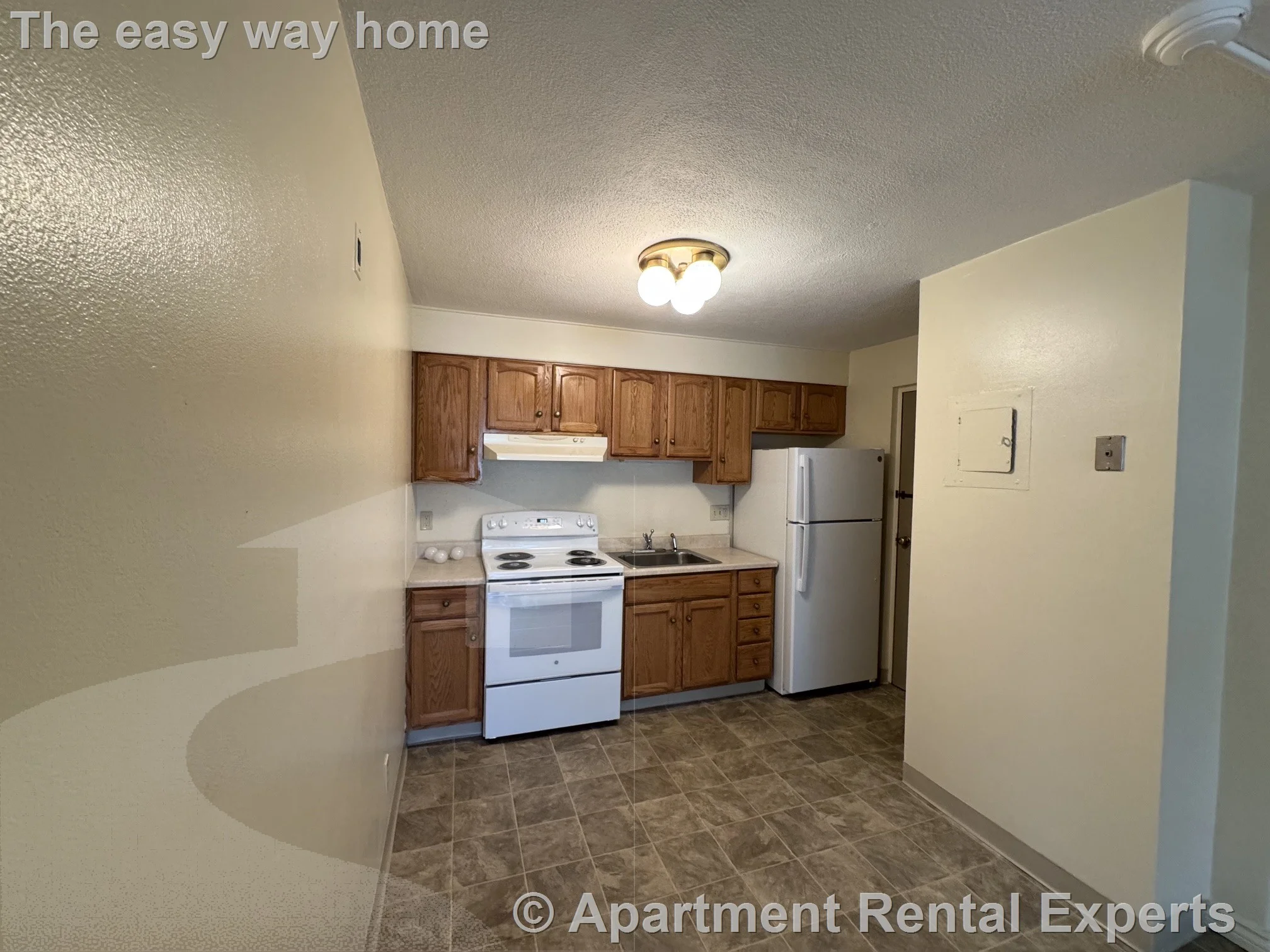 2 bed, 1 bath apartment for rent at 21 Franklin St Unit 8, Sullivan Square — photo 4 of 11