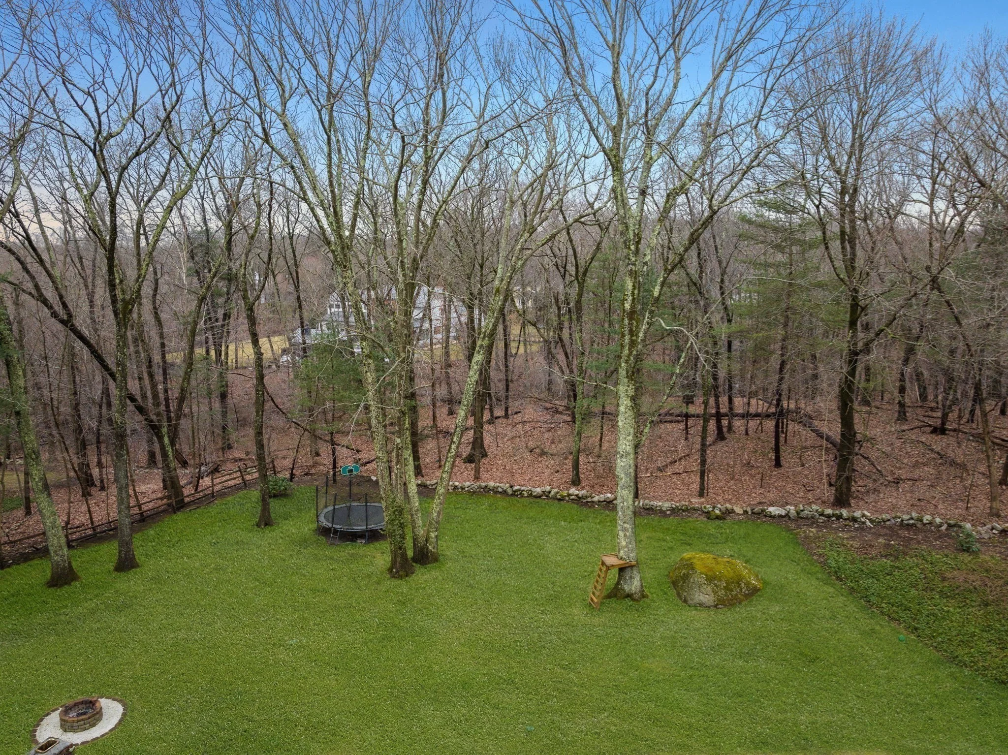 4 bed, 3 bath apartment for rent at 21 Gail Rd, Weston — photo 10 of 11