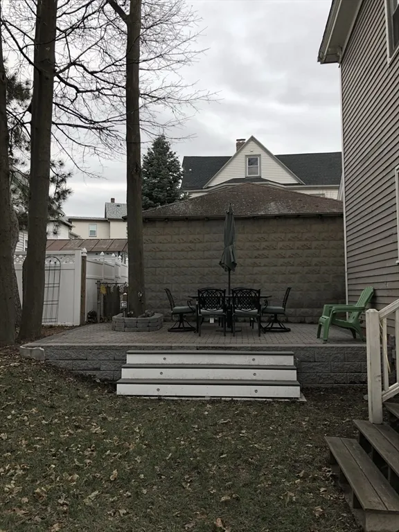 2 bed, 1 bath apartment for rent at 21 Garland Unit 1, Malden — photo 6 of 13