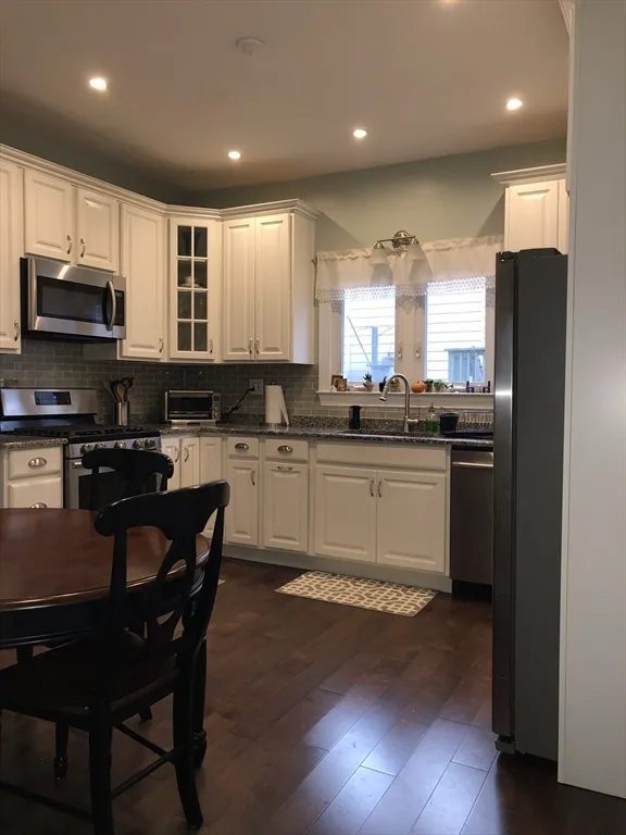 2 bed, 1 bath apartment for rent at 21 Garland Unit 1, Malden — photo 2 of 13