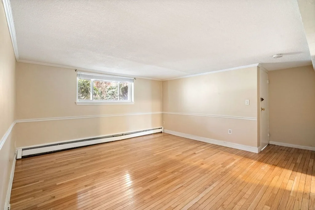 2 bed, 1 bath apartment for rent at 21 Gates St Unit 1, West Roxbury — photo 7 of 18