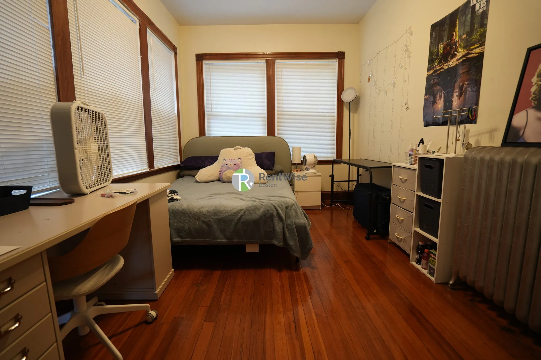 3 bed, 2 bath apartment for rent at 21 Gibbs St Unit 2a, North Brookline — photo 11 of 20