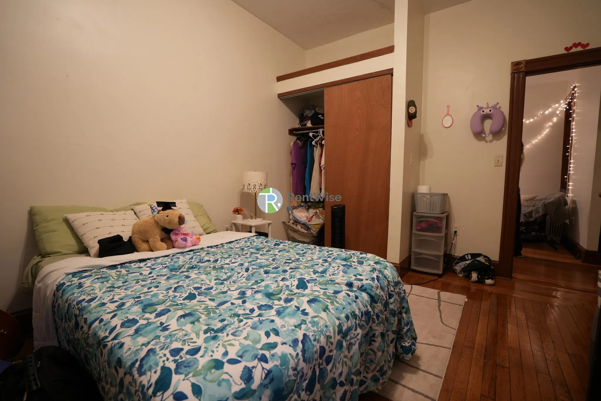 3 bed, 2 bath apartment for rent at 21 Gibbs St Unit 2a, North Brookline — photo 8 of 20