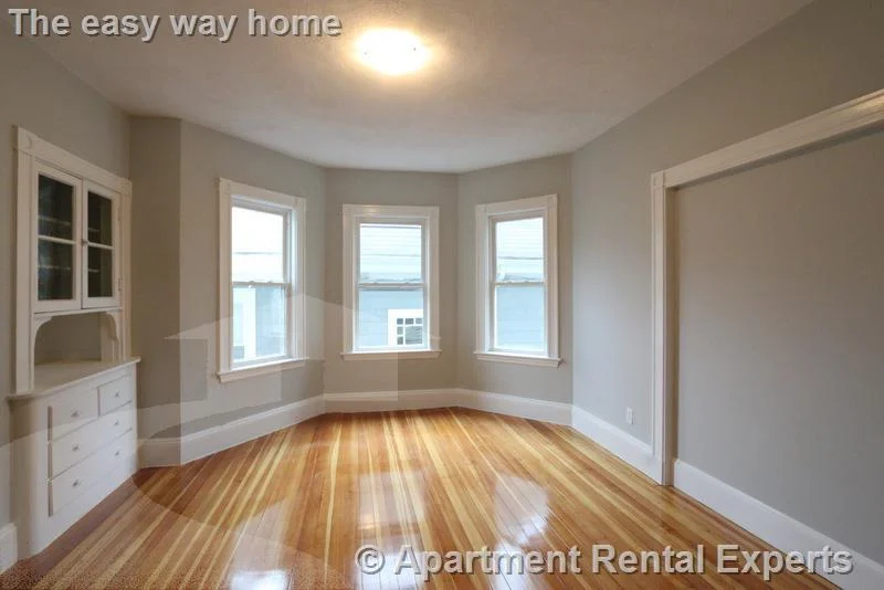 4 bed, 1 bath apartment for rent at 21 Granite St Unit 2, Union Square — photo 12 of 15