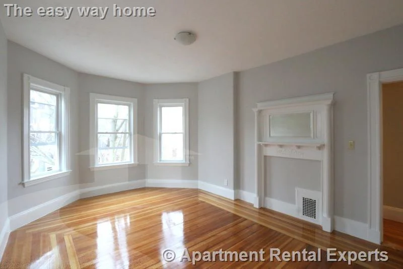 4 bed, 1 bath apartment for rent at 21 Granite St Unit 2, Union Square — photo 11 of 15