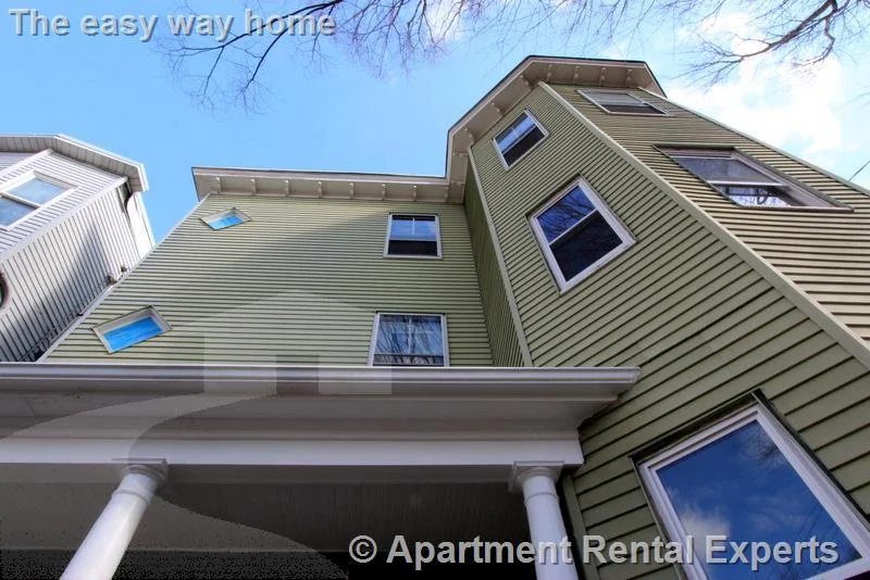 4 bed, 1 bath apartment for rent at 21 Granite St Unit 2, Union Square — photo 15 of 15
