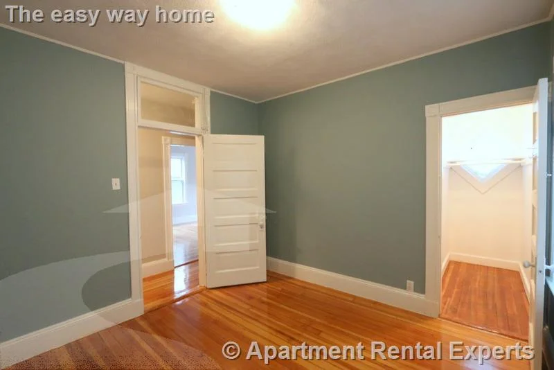 4 bed, 1 bath apartment for rent at 21 Granite St Unit 2, Union Square — photo 10 of 15