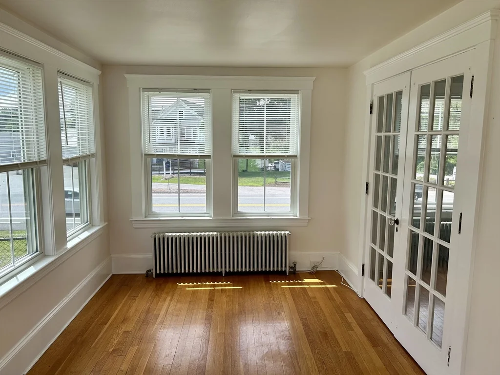 3 bed, 2 bath apartment for rent at 21 Great Rd Unit 21, Acton — photo 6 of 16