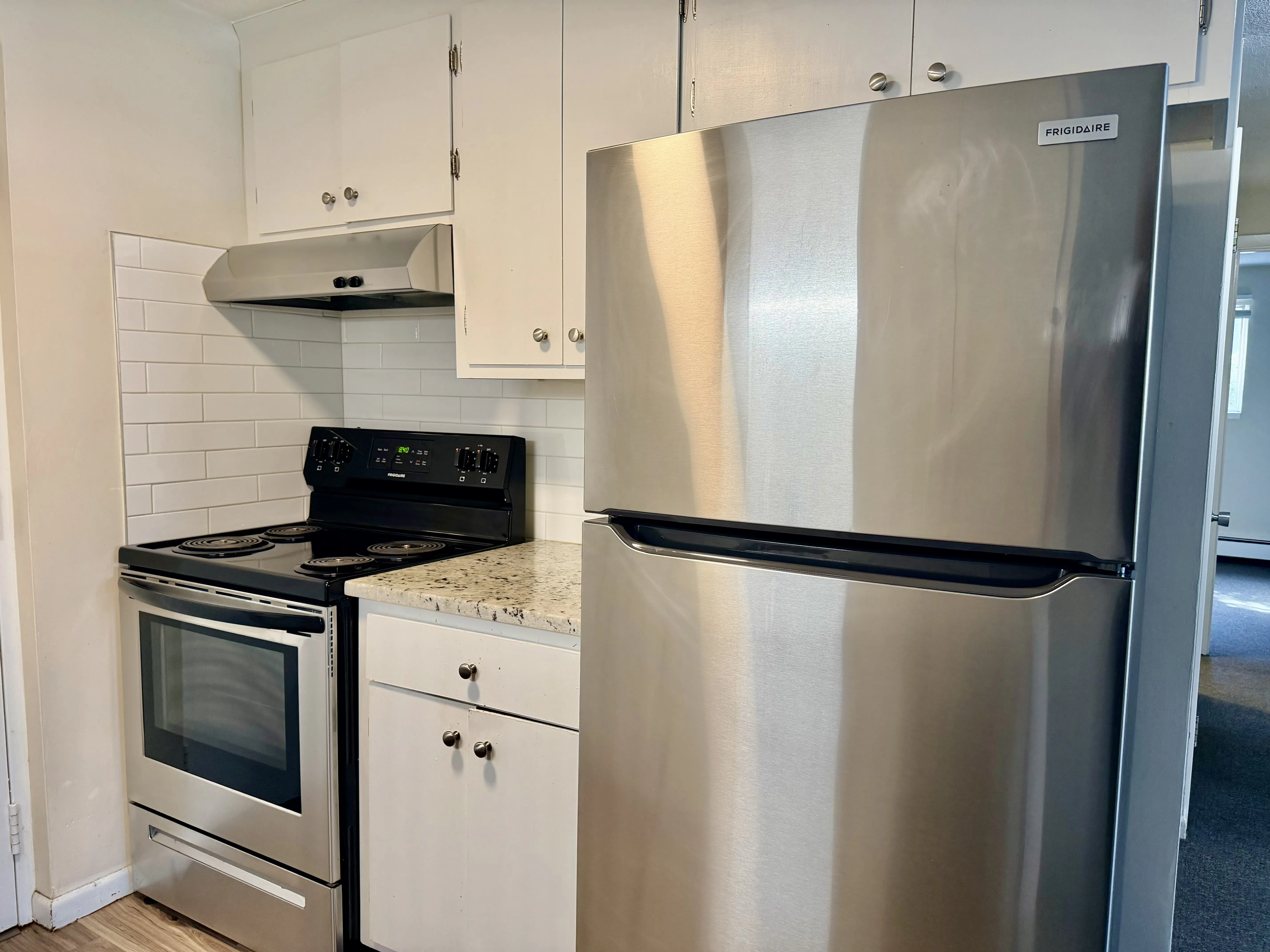 2 bed, 1 bath apartment for rent at 21 Greenwood St Unit 1, Melrose — photo 4 of 14
