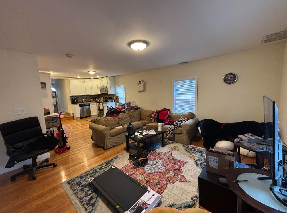 3 bed, 2 bath apartment for rent at 21 Hall St Unit 2, Medford — photo 8 of 22