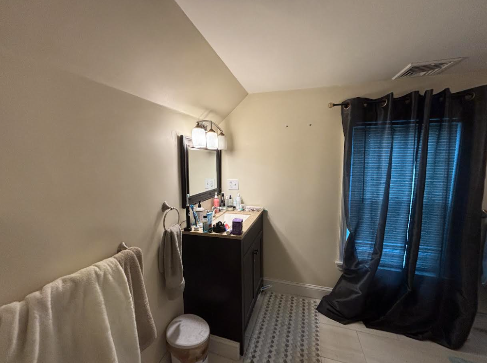 3 bed, 2 bath apartment for rent at 21 Hall St Unit 2, Medford — photo 21 of 22