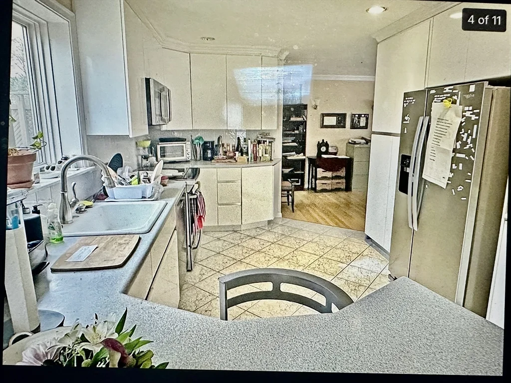 3 bed, 2 bath apartment for rent at 21 Hamlet St Unit 21, Newton — photo 14 of 15