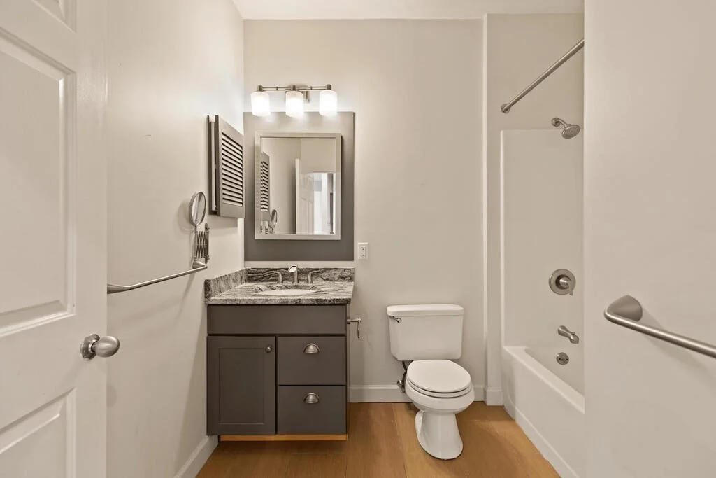 1 bed, 1 bath apartment for rent at 21 Hampshire Rd Unit 212, West Methuen — photo 10 of 36