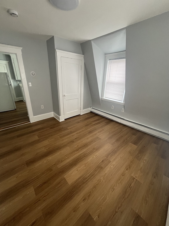 1 bed, 1 bath apartment for rent at 21 Harbor Unit 4, Salem — photo 4 of 6