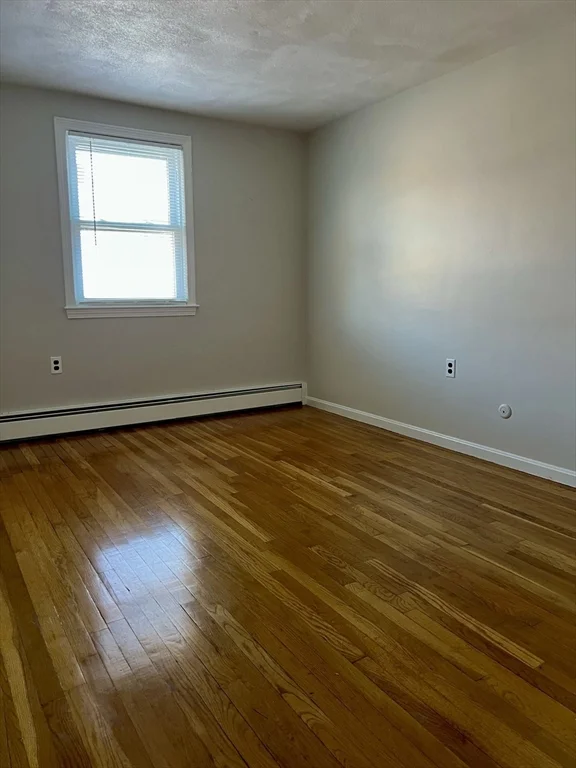 3 bed, 2 bath apartment for rent at 21 Harlow, Saugus — photo 9 of 21
