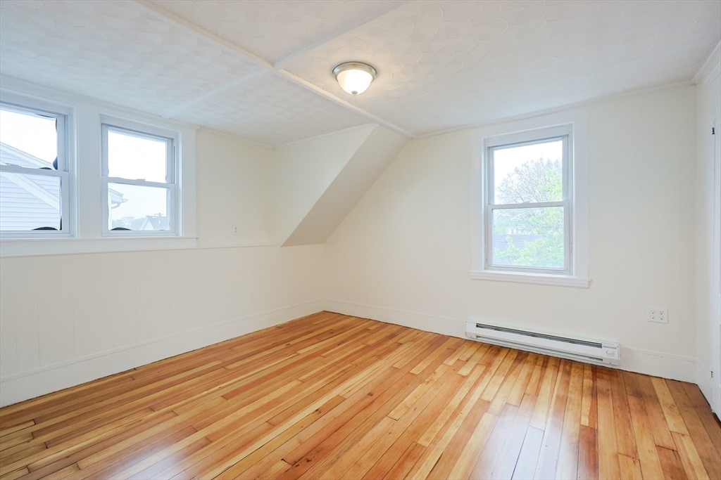 3 bed, 1 bath apartment for rent at 21 Harris Unit 3, Peabody — photo 13 of 17