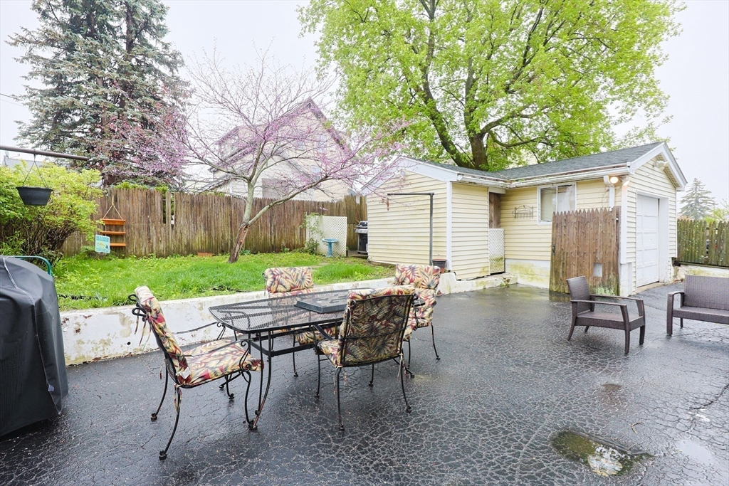 3 bed, 1 bath apartment for rent at 21 Harris Unit 3, Peabody — photo 17 of 17