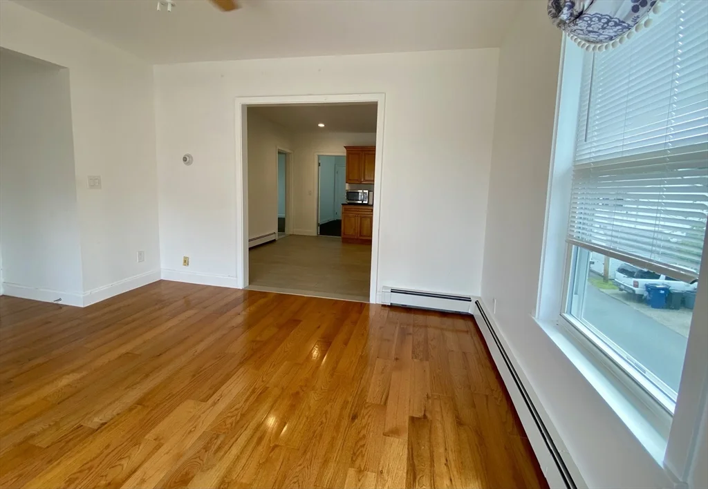 2 bed, 1 bath apartment for rent at 21 Heldun St Unit 2, West Roxbury — photo 5 of 19