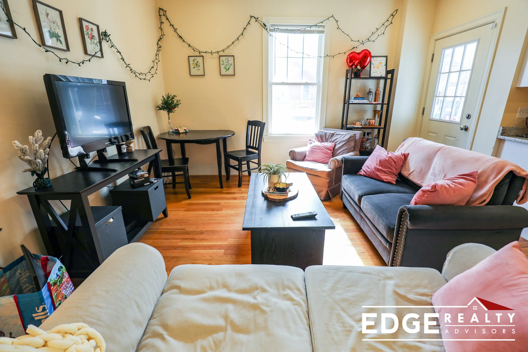 3 bed, 2 bath apartment for rent at 21 Higgins St Unit 1, Brighton — photo 11 of 12