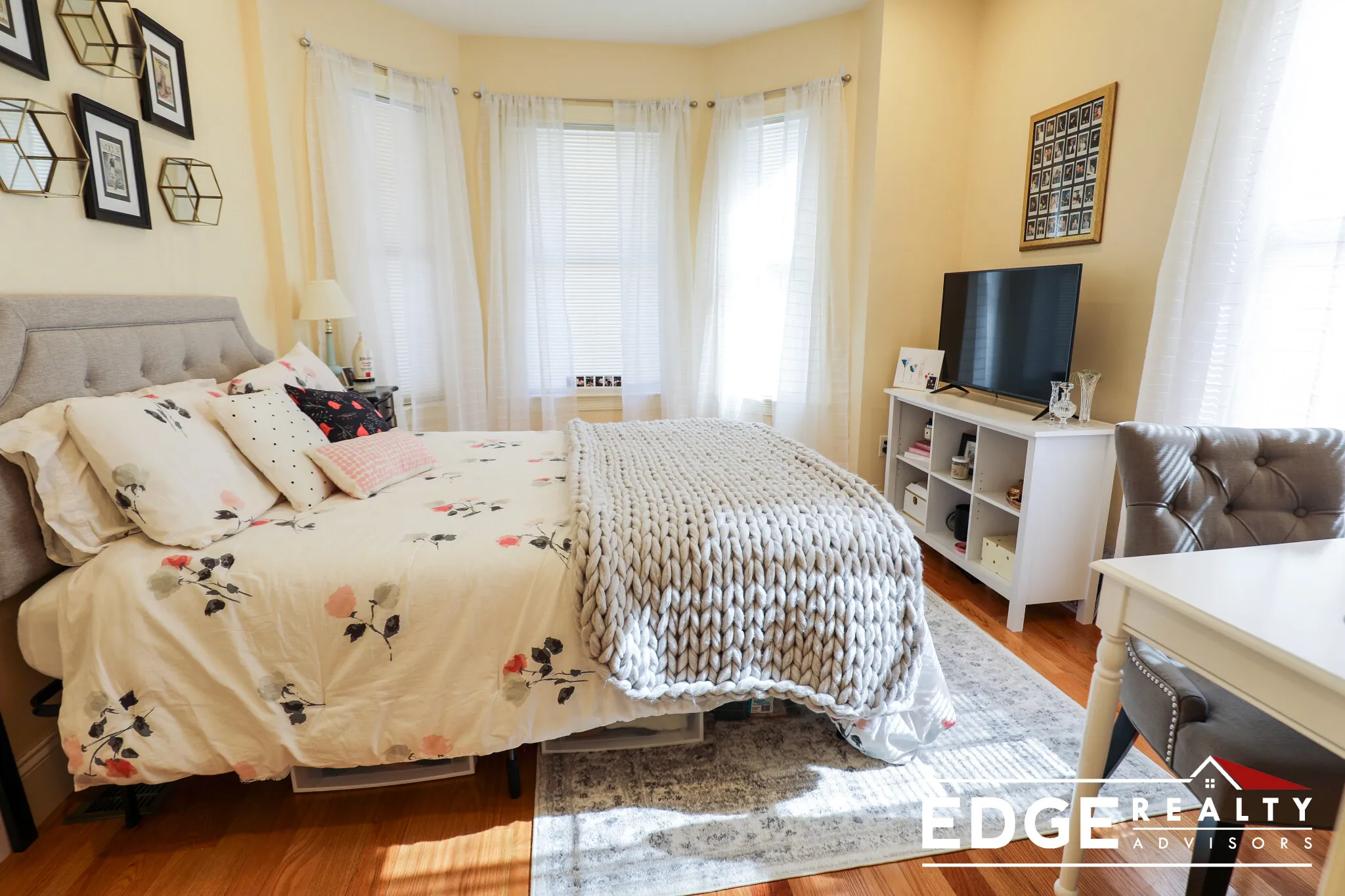 3 bed, 2 bath apartment for rent at 21 Higgins St Unit 1, Brighton — photo 6 of 12