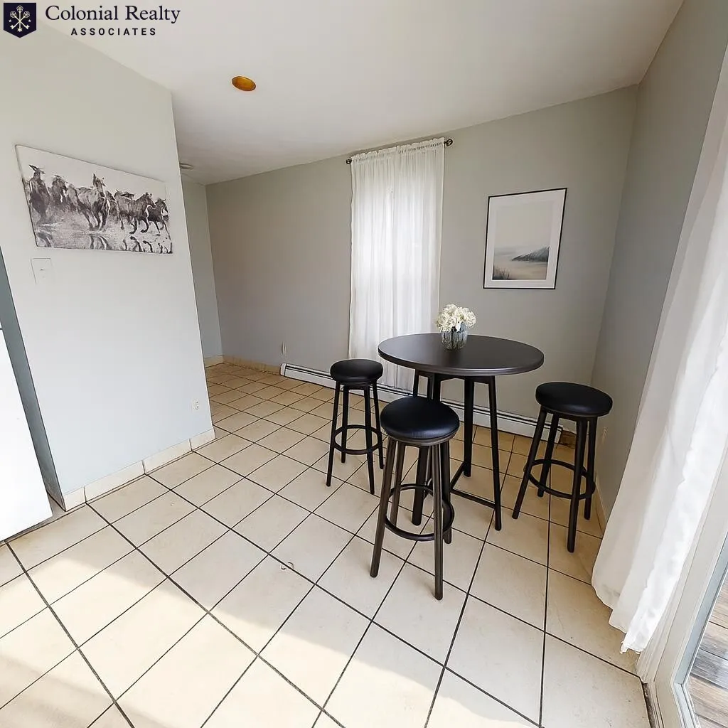 4 bed, 2 bath apartment for rent at 21 Highgate St Unit 21, Allston — photo 10 of 17