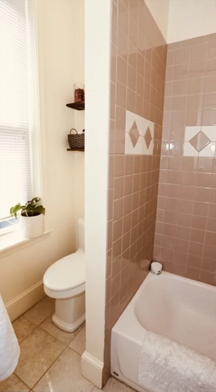 3 bed, 2 bath apartment for rent at 21 Highland Park Ave Unit 2, Roxbury — photo 24 of 25