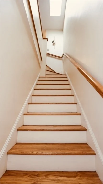 3 bed, 2 bath apartment for rent at 21 Highland Park Ave Unit 2, Roxbury — photo 19 of 25