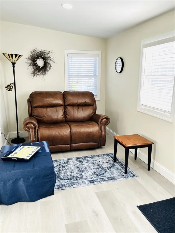 2 bed, 1 bath apartment for rent at 21 Hillside Ave Unit 0, Swansea — photo 18 of 20