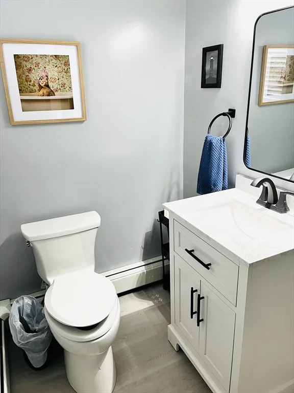 2 bed, 1 bath apartment for rent at 21 Hillside Ave Unit 0, Swansea — photo 9 of 20