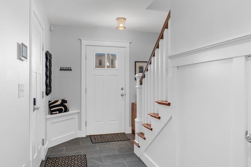 2 bed, 3 bath apartment for rent at 21 Hines Way Unit 21, Newburyport — photo 2 of 21