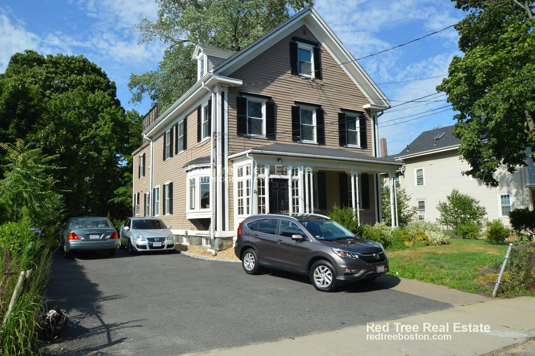 3 bed, 1 bath apartment for rent at 21 Holton St Unit 2, Allston