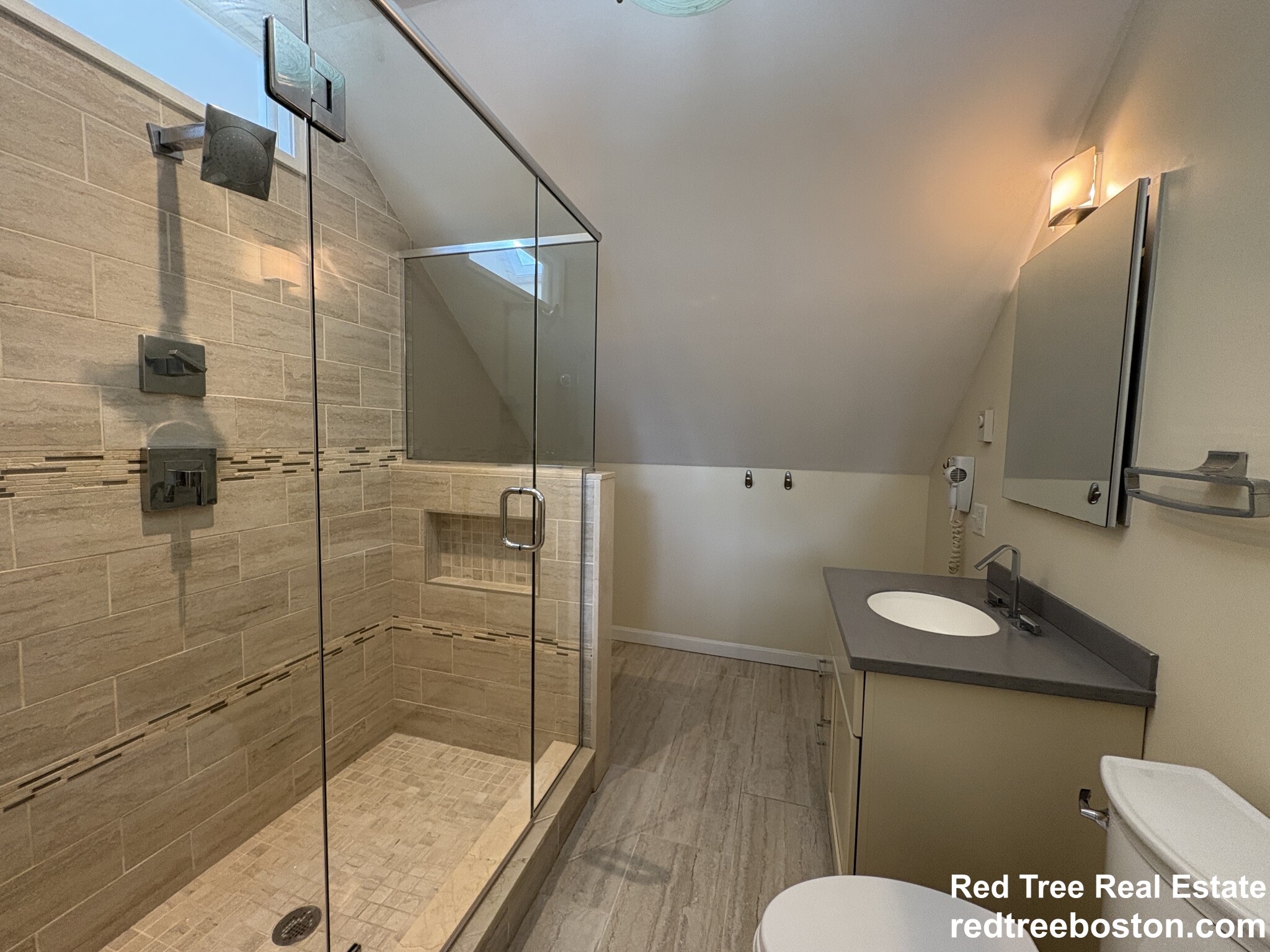 1 bed, 1 bath apartment for rent at 21 Holton St Unit 3, Allston — photo 5 of 19