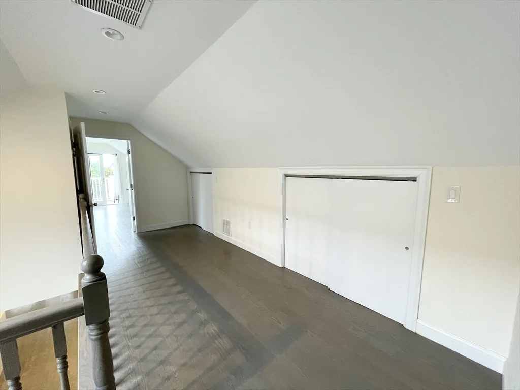 6 bed, 2 bath apartment for rent at 21 Iroquois Unit 1, Mission Hill — photo 19 of 28