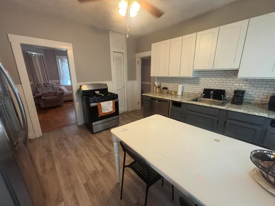 3 bed, 1 bath apartment for rent at 21 Jaques St Unit 1A, Somerville — photo 4 of 14