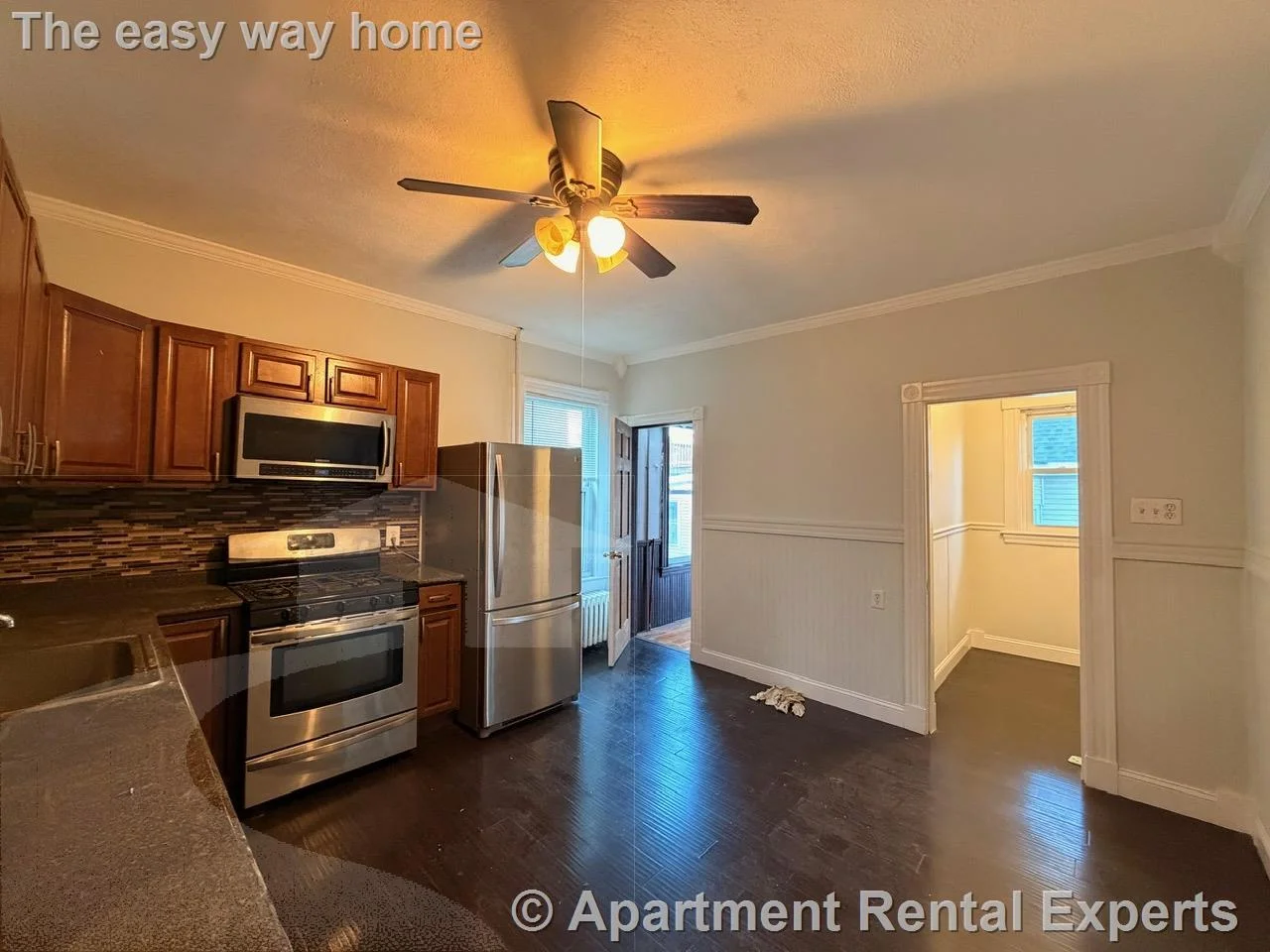 4 bed, 1 bath apartment for rent at 21 Jaques St Unit 2, Winter Hill — photo 6 of 14