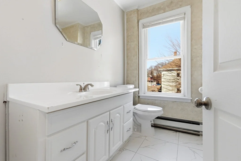 2 bed, 1 bath apartment for rent at 21 John St Unit 1, Attleboro — photo 6 of 13