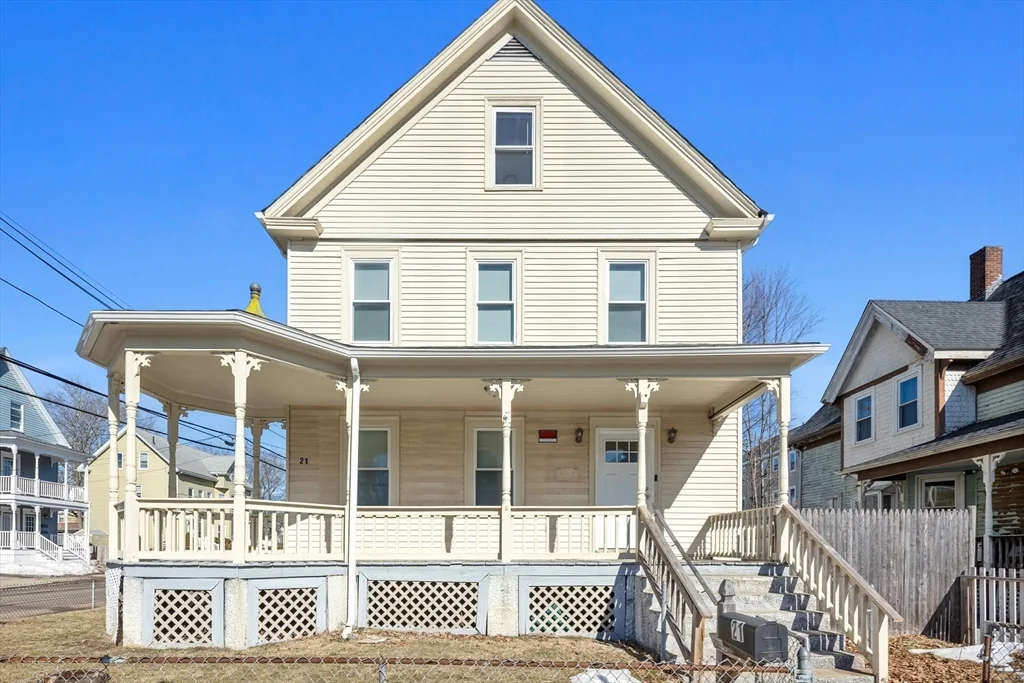 3 bed, 1 bath apartment for rent at 21 John St Unit 2, Attleboro — photo 1 of 19