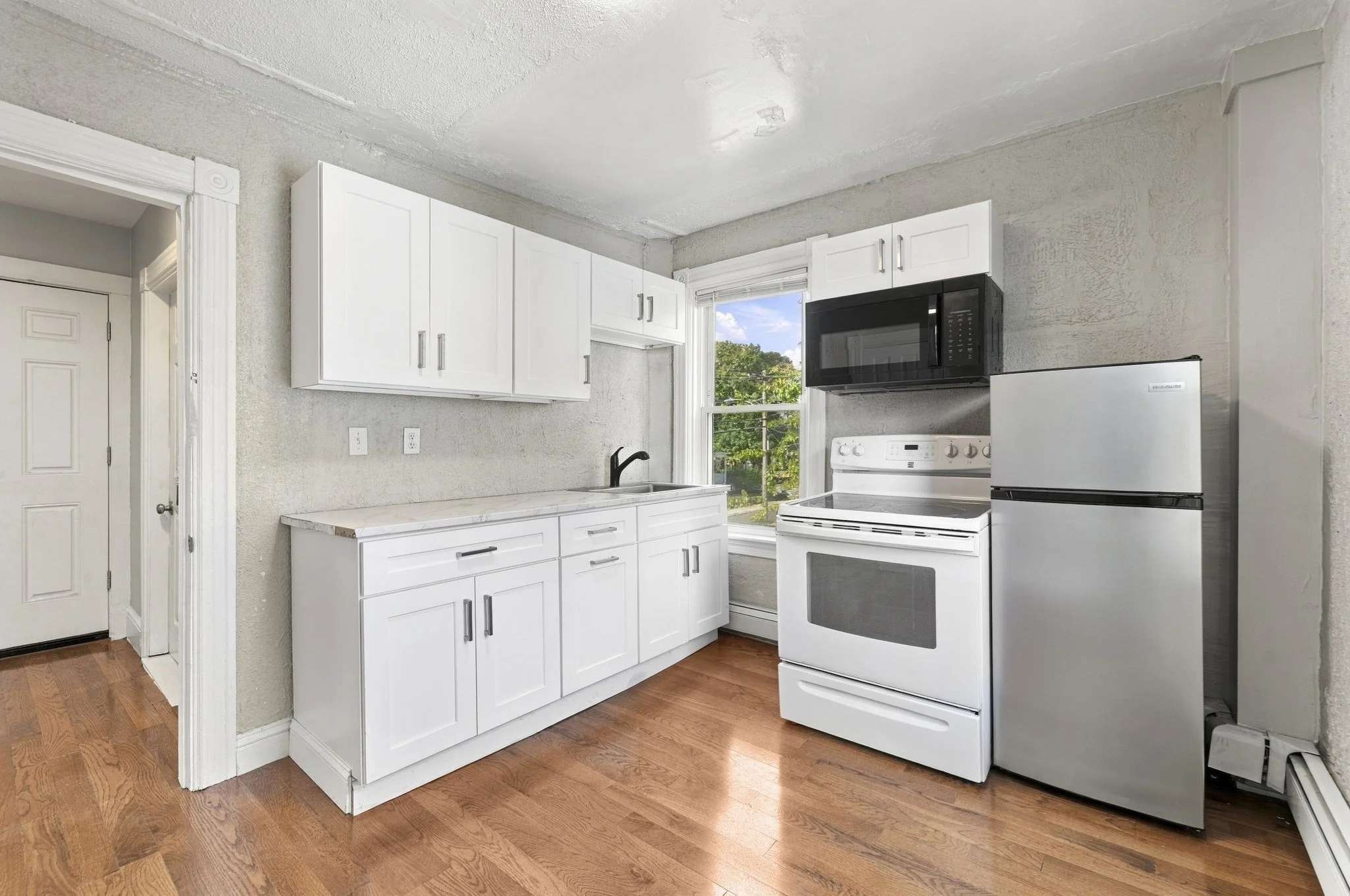 2 bed, 1 bath apartment for rent at 21 John St Unit 2, Attleboro — photo 2 of 14