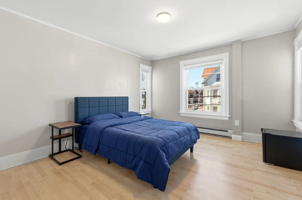 3 bed, 1 bath apartment for rent at 21 John St Unit 2, Attleboro — photo 3 of 19
