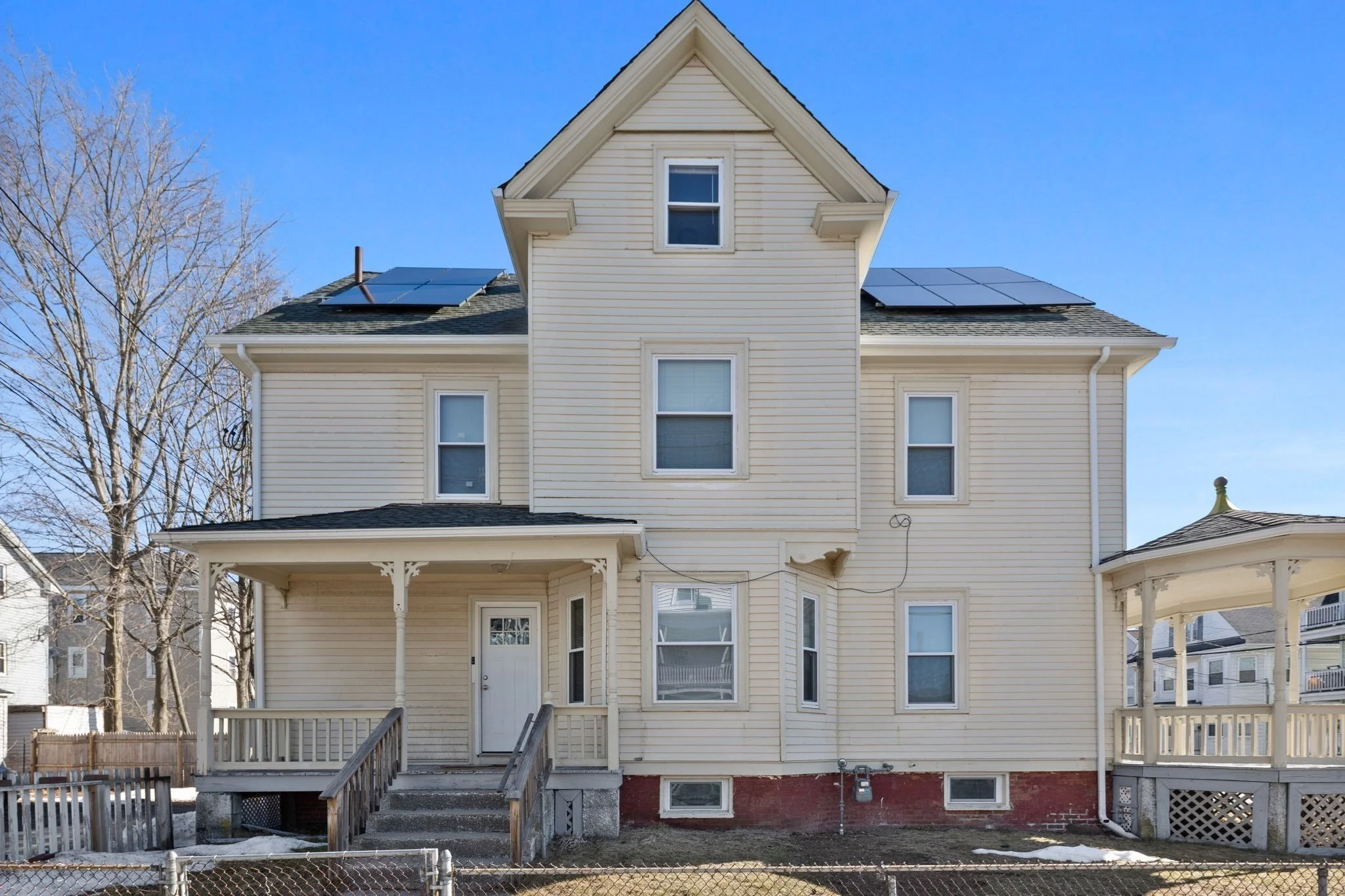 2 bed, 1 bath apartment for rent at 21 John St Unit 2, Attleboro