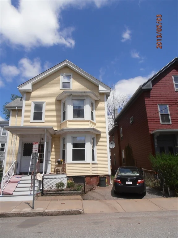 2 bed, 1 bath apartment for rent at 21 Kelly Rd Unit 1, Central Square