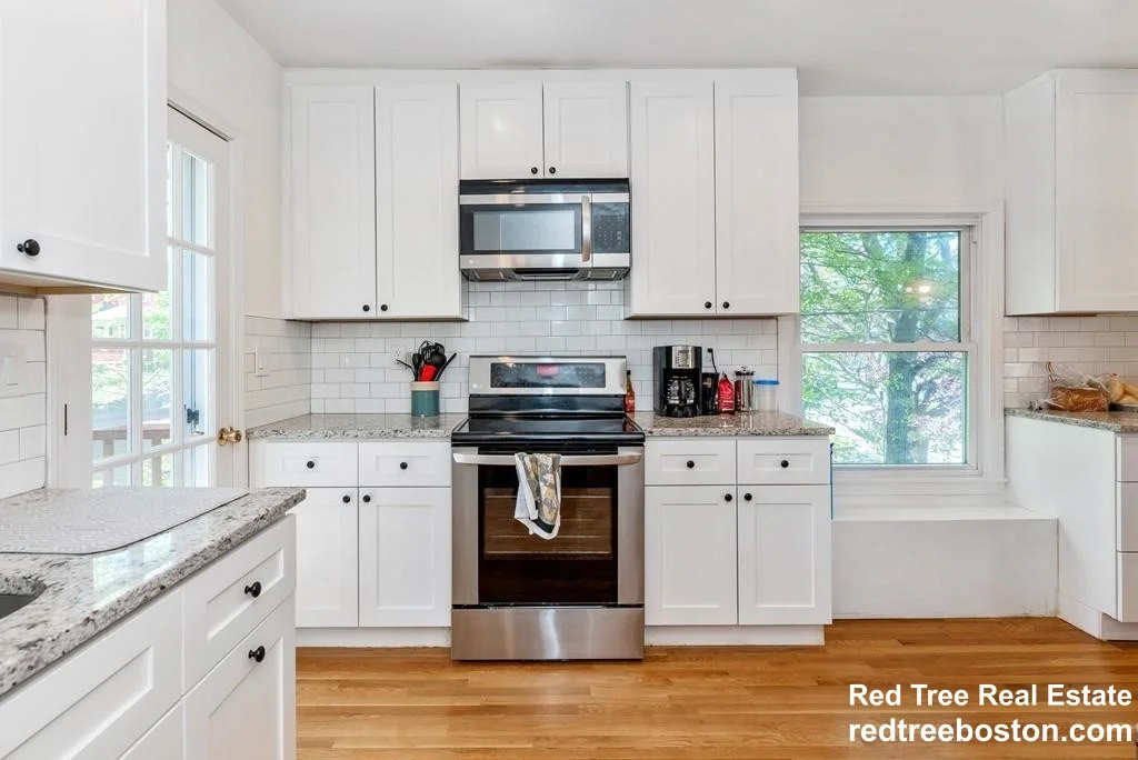 3 bed, 2 bath apartment for rent at 21 Kinross Rd Unit 3, Brighton — photo 1 of 14