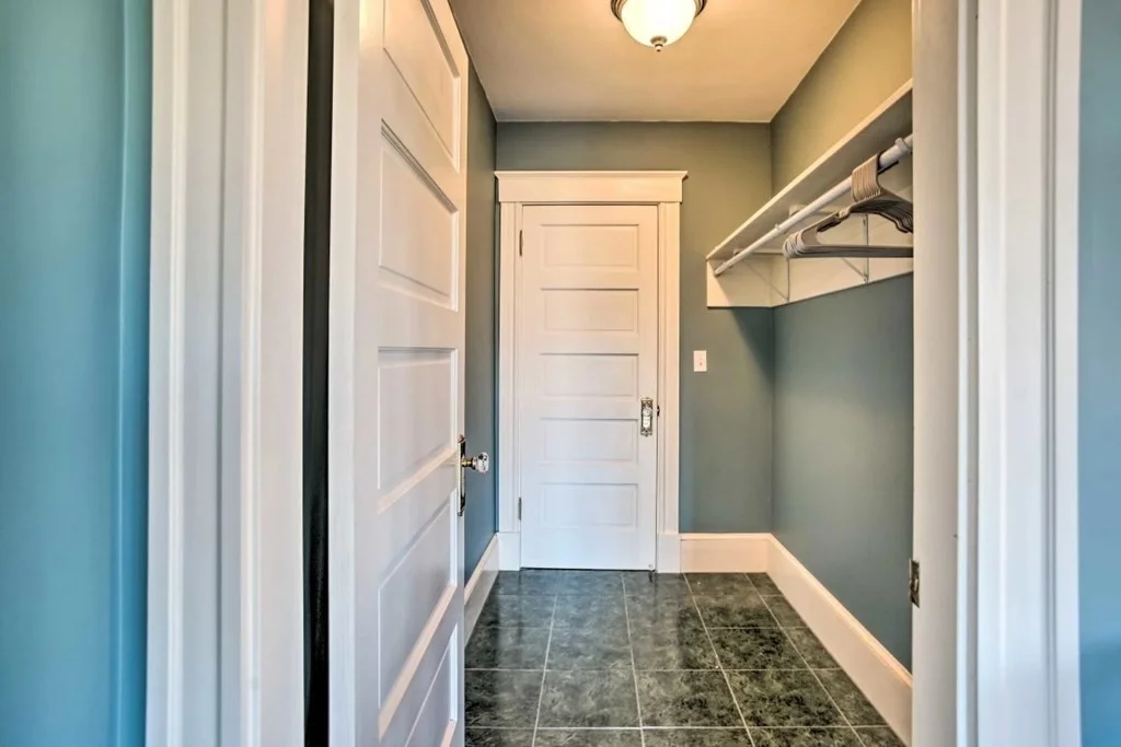 1 bed, 1 bath apartment for rent at 21 Landing Rd Unit 1, Kingston — photo 24 of 31