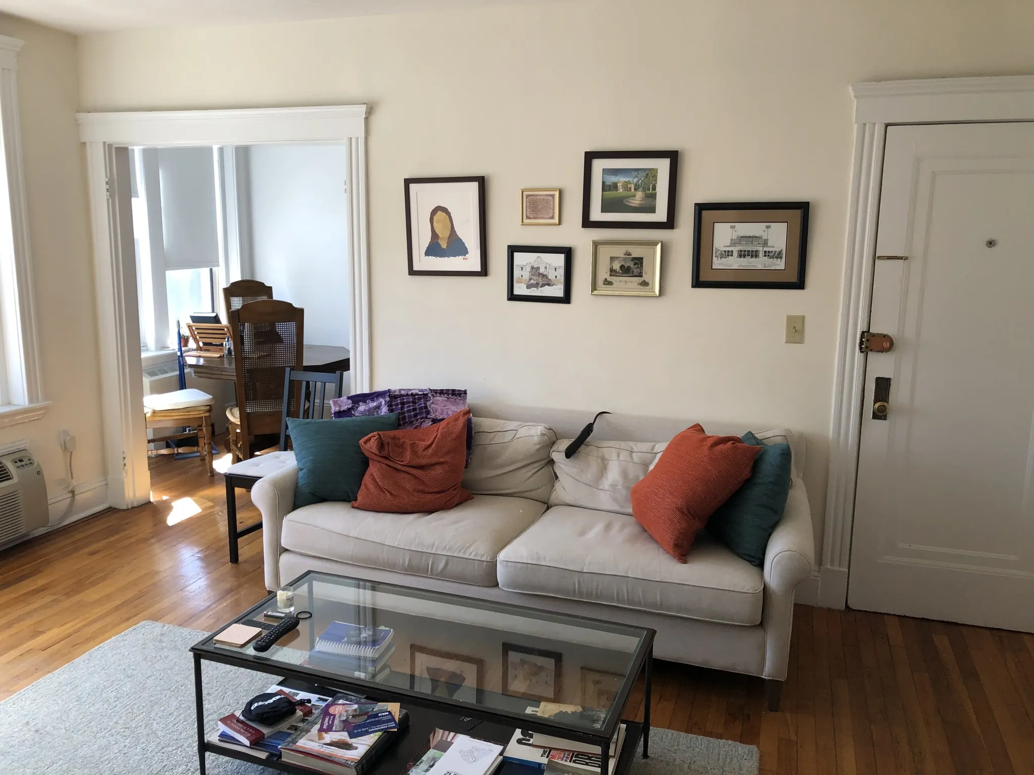 2 bed, 1 bath apartment for rent at 21 Langdon St Unit 1, Neighborhood Nine — photo 3 of 28