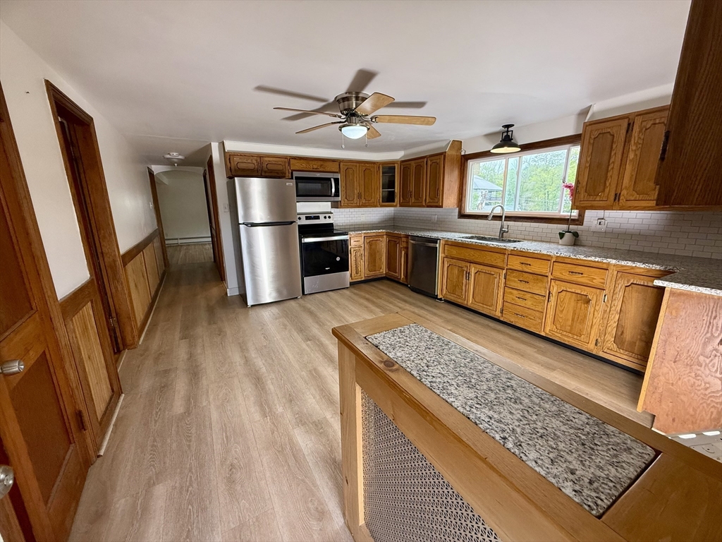 2 bed, 1 bath apartment for rent at 21 Langlois Ave Unit 1, Southbridge
