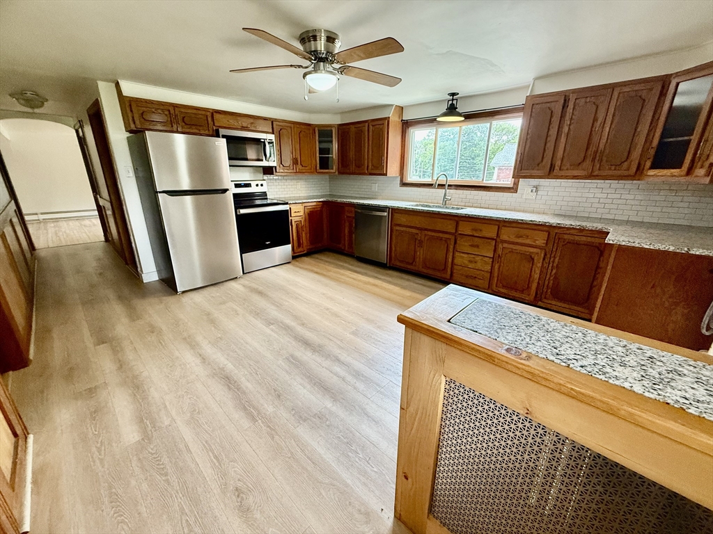 2 bed, 1 bath apartment for rent at 21 Langlois Ave Unit 1, Southbridge — photo 10 of 11