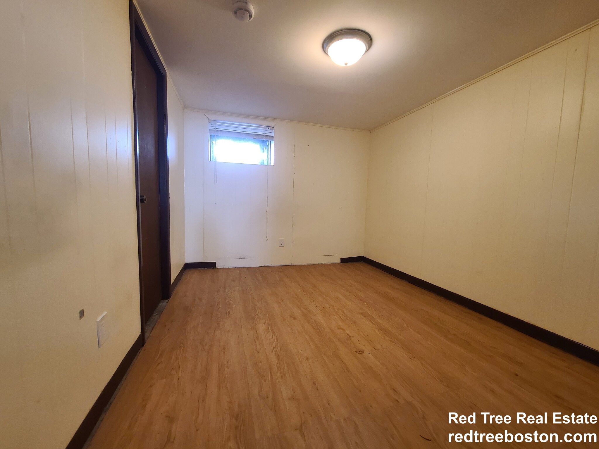 1 bed, 1 bath apartment for rent at 21 Larose Pl Unit B, Brighton — photo 4 of 5