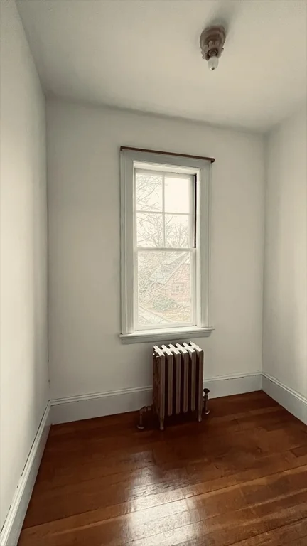 4 bed, 1 bath apartment for rent at 21 Lawrence Ln Unit 0, Belmont — photo 10 of 13